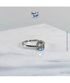 Chapter Eight-Labradorite Droplet Ring